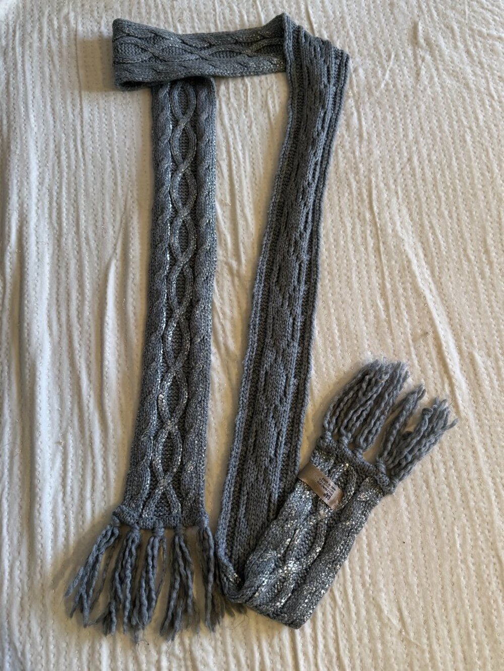 GAP grey scarf with metallic accents